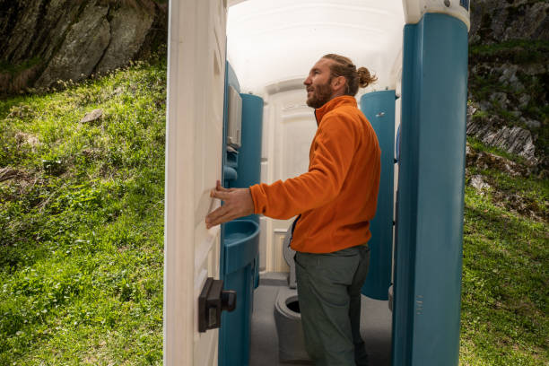Best Emergency porta potty rental  in Lyons, WI